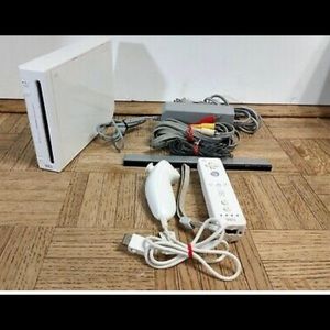 WII || ALL WHITE || EXTRA CONTROLLER